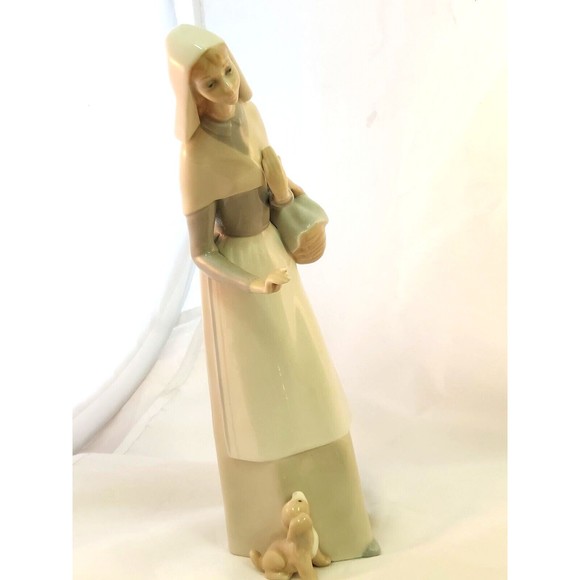 LLADRO Spain Porcelain SHEPHERDESS w DOG GIRL 10 3/4"h Figurine #1034 Glazed - Picture 6 of 13